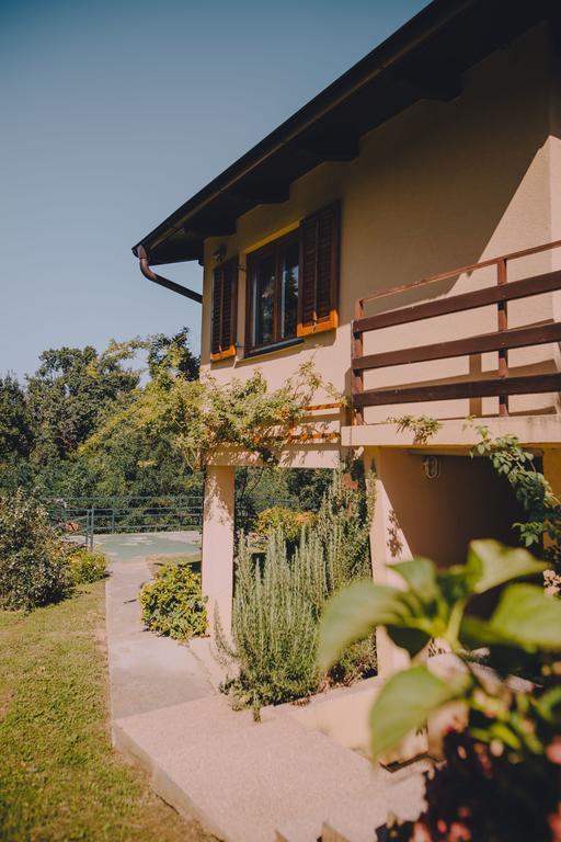 Holiday Home Castanea Praporcan Esterno foto